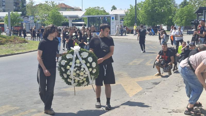 Prvi novembar, obeležavanje tragedije i istorijski politički događaj