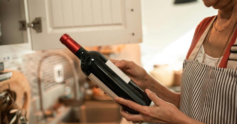 The Psychology of Wine Labels: The Feminine Pour The Psychology of Wine Labels: The Feminine Pour