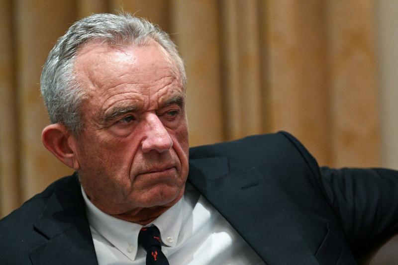 RFK Jr. Admits He’ll “Make” Proof for His Bogus Tylenol Conspiracy