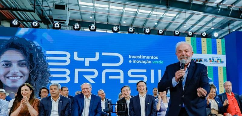 Lula cresce porque governa: o mito do “fracasso” cai por terra