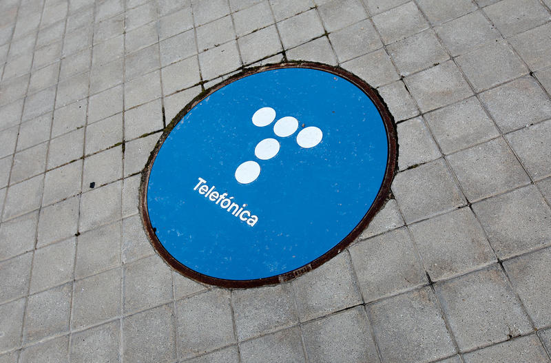 Telefónica consolida su rebote y se prepara para romper resistencias hacia los 5 euros