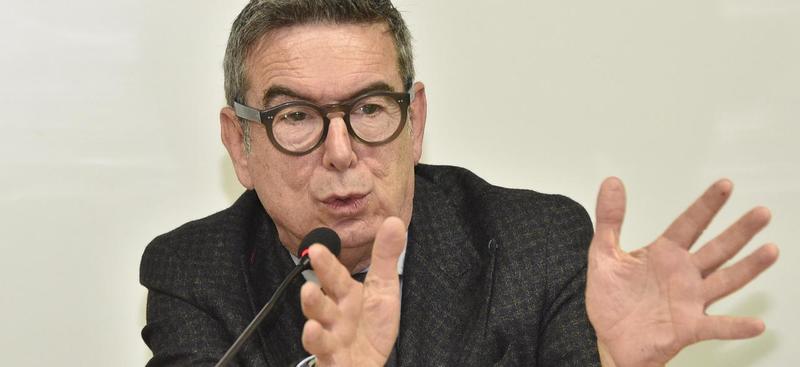 Protesta nella sede dell’Ast: 