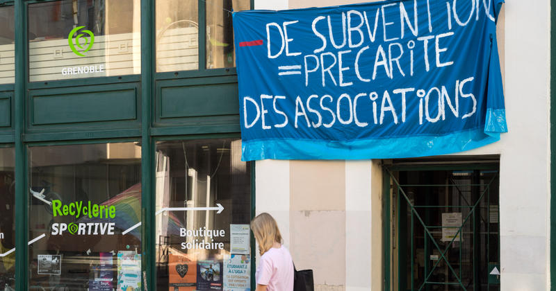 Etranglées par la baisse de leurs financements, les associations passent en mode survie Etranglées par la baisse de leurs financements, les associations passent en mode survie