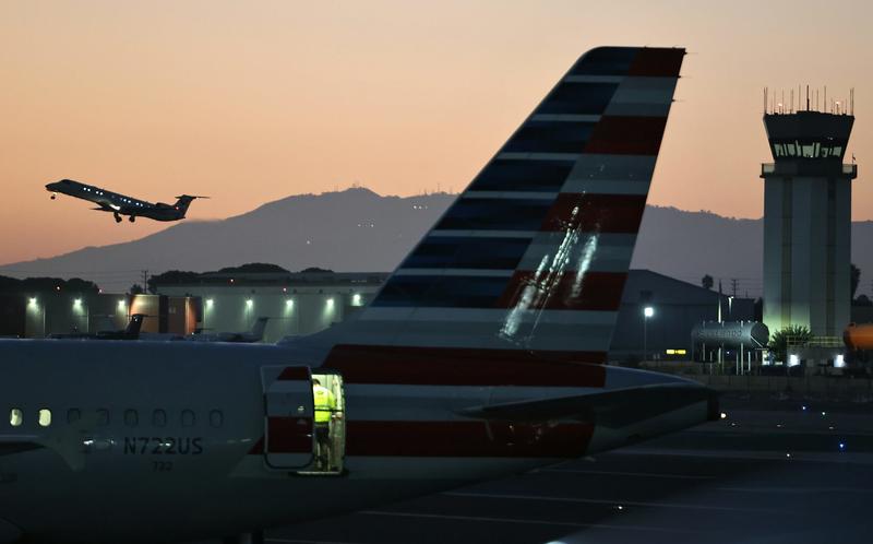 How the government shutdown is making the air traffic controller shortage worse and leading to flight delays