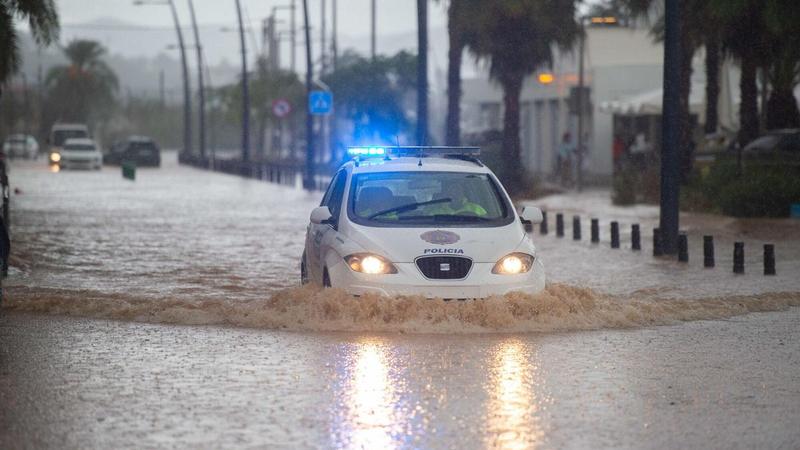 Emergencias envía un aviso ES-Alert a los móviles de Ibiza y Formentera tras intensificarse las lluvias