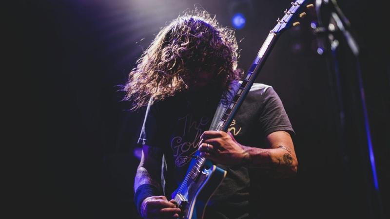O rock é antissistema?