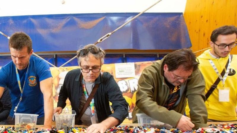 Passione Lego, successo per Bergamo Brick City. Avanti fino a domenica - Foto e video
