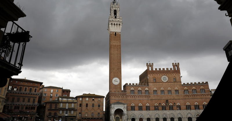 Torre del Mangia, la sentinella di Siena compie 700 anni