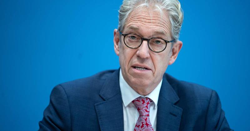 Krankschreibungen erst ab Tag vier?: Ein origineller Vorschlag, aber nicht zielführend Krankschreibungen erst ab Tag vier?: Ein origineller Vorschlag, aber nicht zielführend