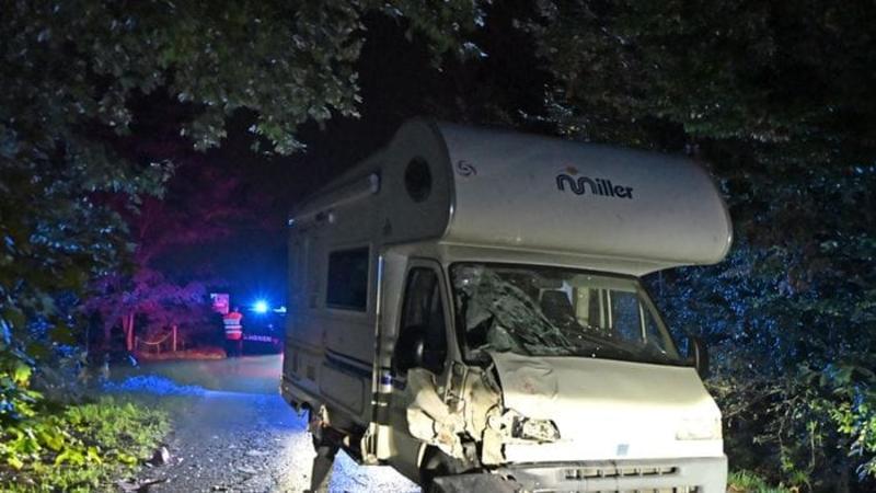 Gravissimo dopo lo schianto, Yuri non ce l’ha fatta. Il camperista: «Ho provato a evitarlo»