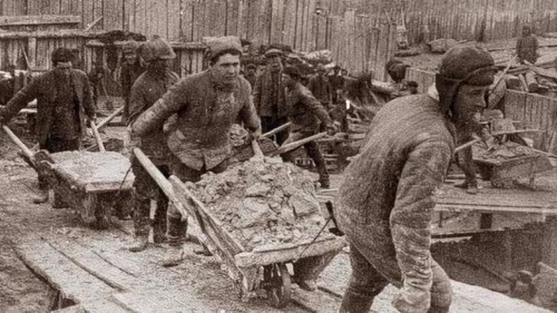 Резко сократить «неработающее население» поручили полиции и прокуратуре в двух регионах РФ