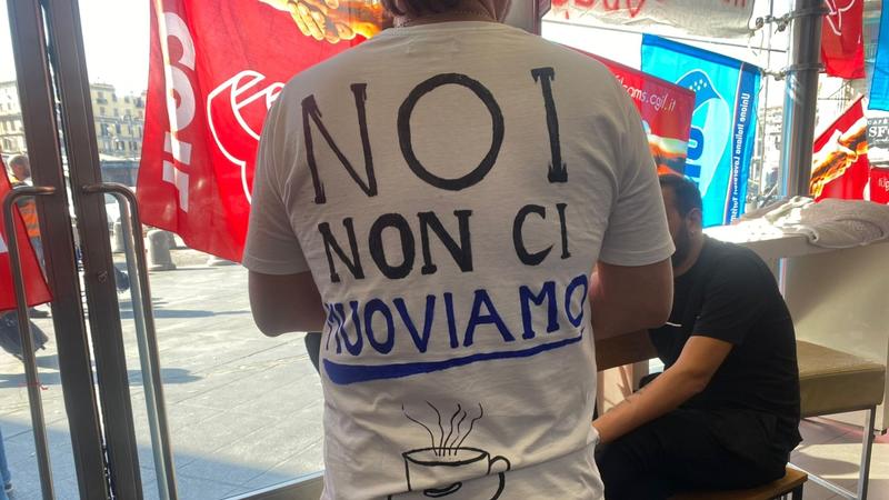 Burger King chiude,Â i 30 dipendenti licenziatie invitati a consegnare le chiavi:Â Â«Non andremo viaÂ»