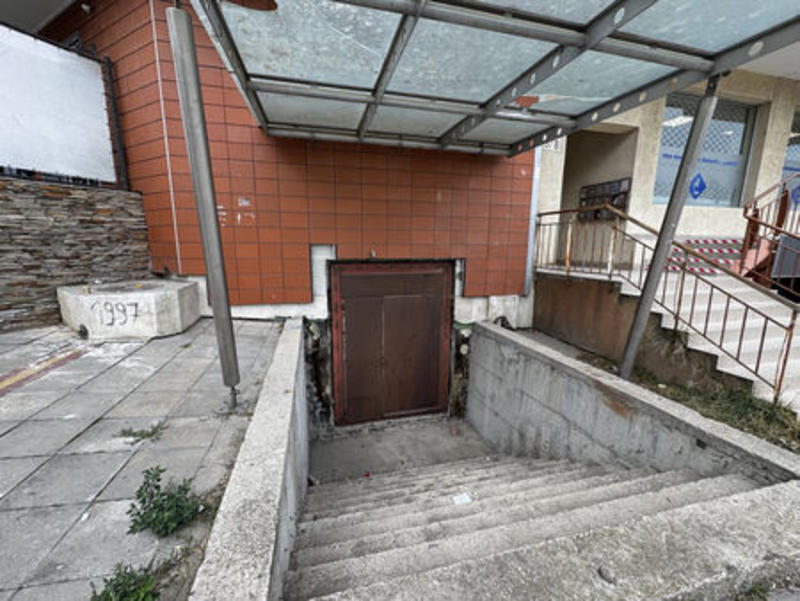 Защо този имот в ж.к. „Зорница“ бе пуснат на търг за 850 хил. лв.