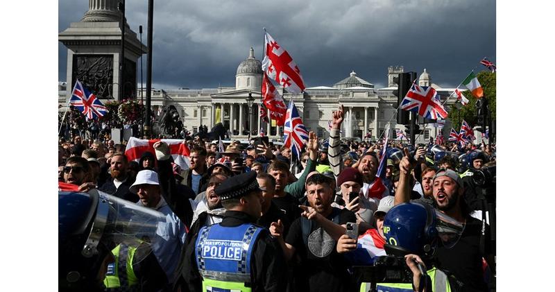 Иван Кръстев