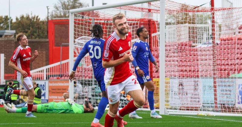 What stats and history say of Swindon Town promotion chances