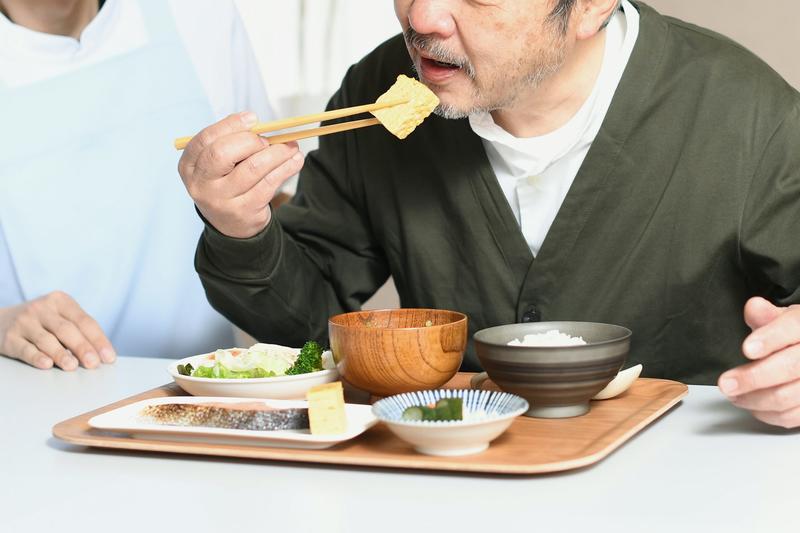 Noodles, pita bread, rice? How more diverse hospital menus can improve care – and reduce costs