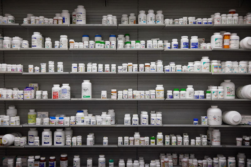 Farmacie come bazar e spesa da tagliare: l'ora di una vera svolta