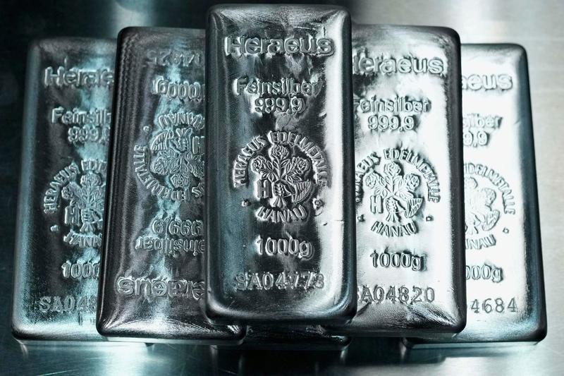 Forbes Daily: Analysts Warn Of Risks As Silver’s Price Surges
