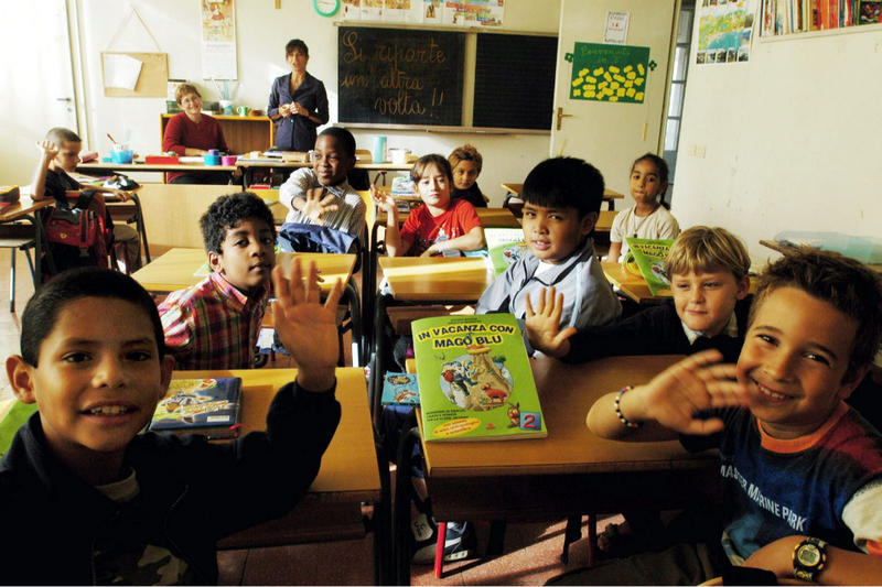 Scuola, sport, Chiesa: l'Italia cresce coi figli dell'immigrazione