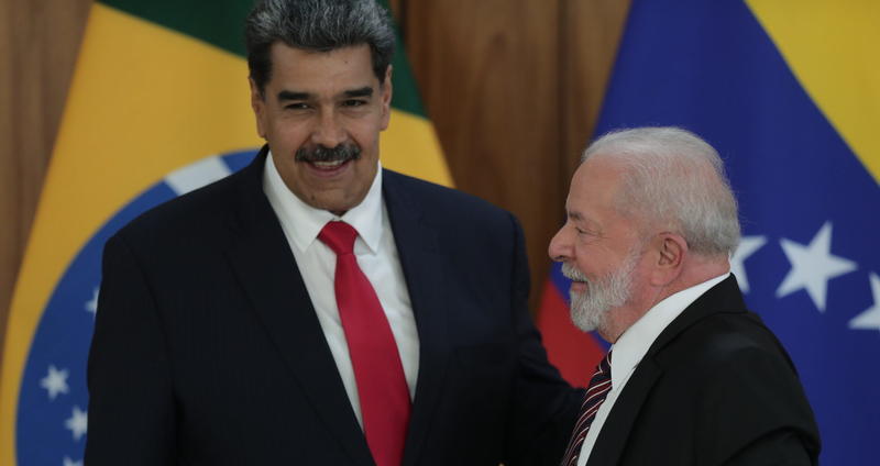 Direita entrega resultados; esquerda, narrativas
