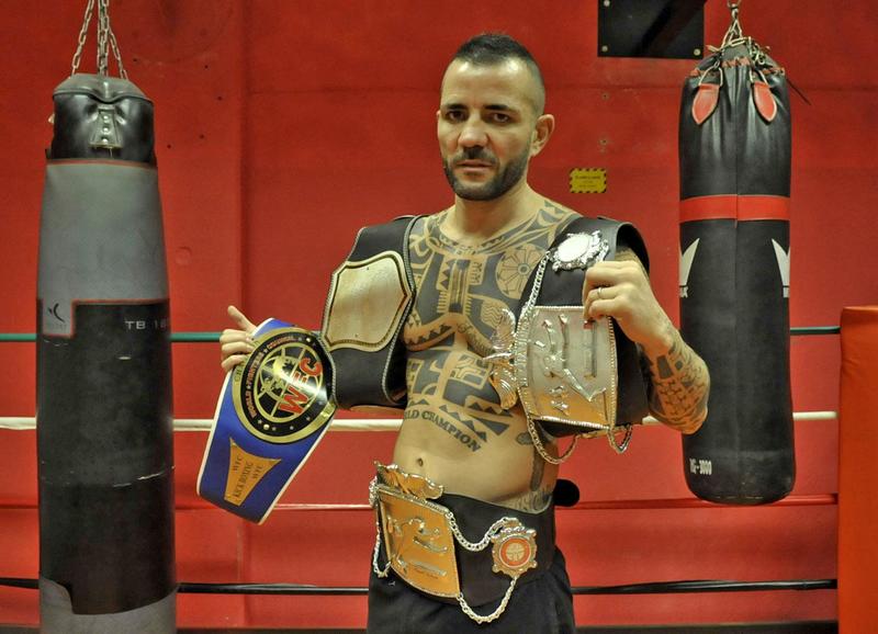 L’ultimo saluto ad Angelo Valente: i funerali del campione a Pontesesto di Rozzano