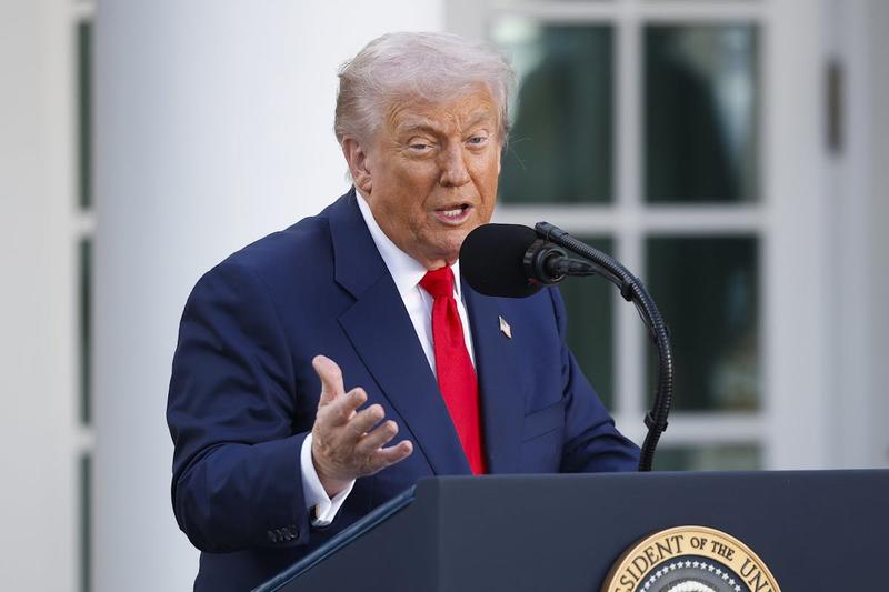 Trump Compares Charlie Kirk to Socrates as He Awards Medal of Freedom