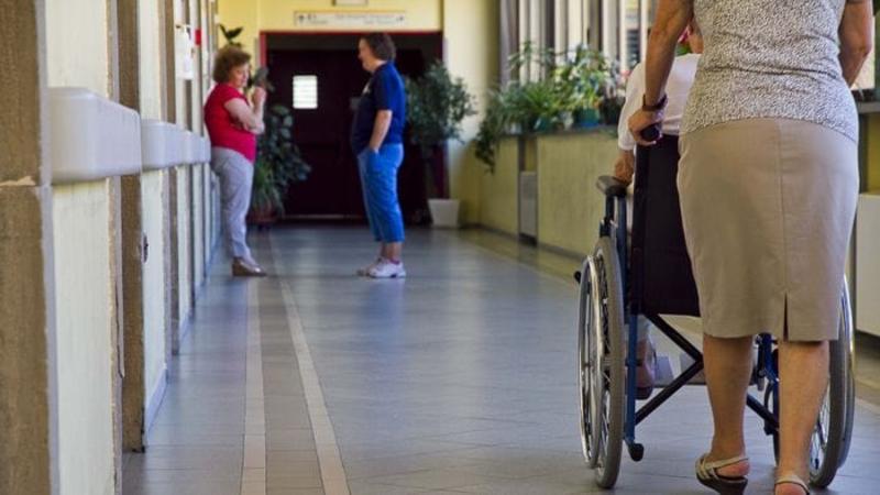 «Il mio modo di restare»: due serate sulla cura