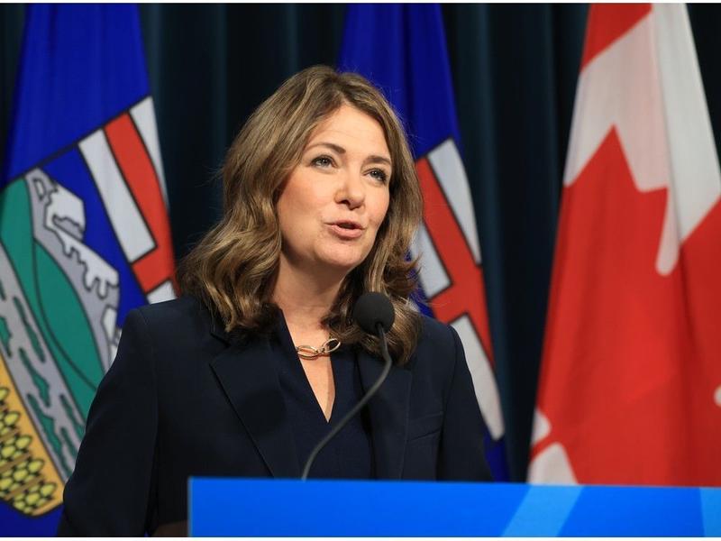 Bell: Danielle Smith set to roll out a new Strong and Free Alberta licence plate