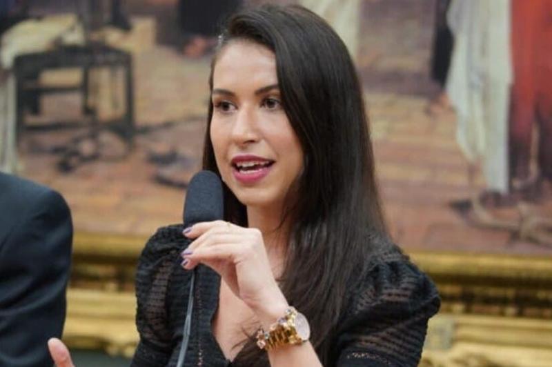 Ludmila Lins Grilo: “A magistratura se calou por medo”
