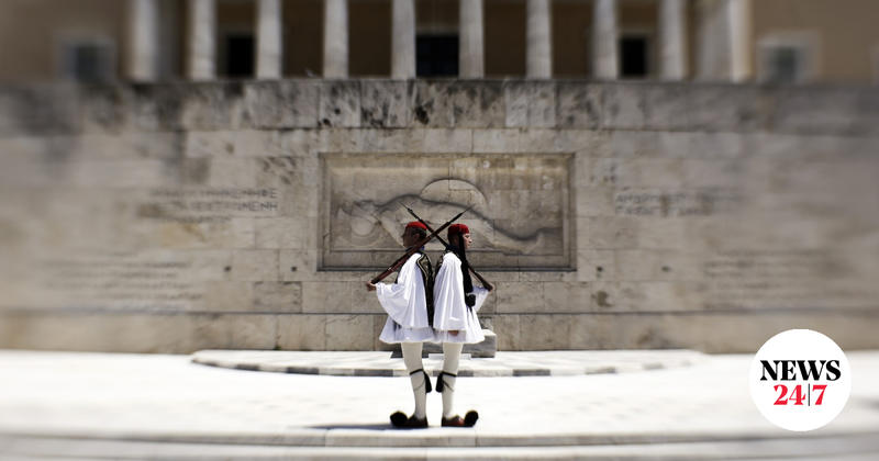 “Σφουγγαρίζουν” τον Άγνωστο κοροϊδεύοντας τους “νοικοκυραίους”…