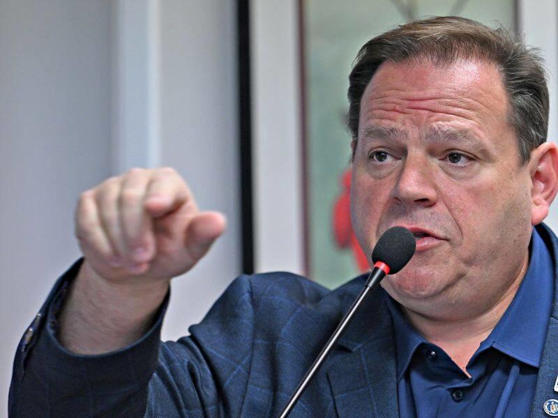 Il faut une enquête du DGE sur Stéphane Lachance