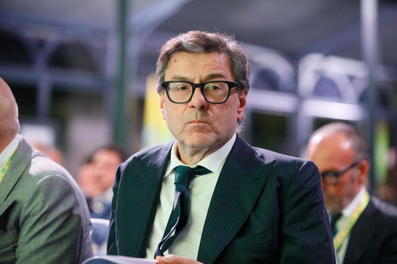Irpef al 33%, bonus casa e famiglia, pace fiscale e ristrutturazioni: le misure della manovra 2026 /