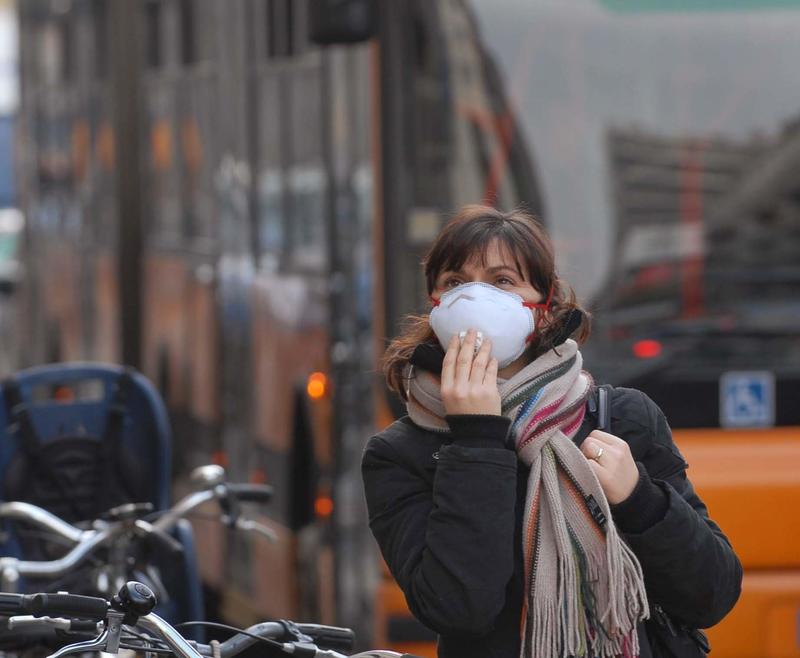 Cala il Pm 10 in Lombardia: rientrano le misure anti-smog a Milano, Bergamo e Cremona