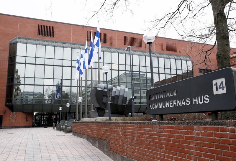 Yhteiskunta | Lukijalta: Kuntapalvelut ansaitsevat yhteisesti valmistellun tulevaisuusnäkymän