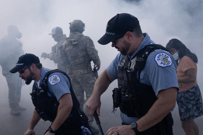 Federal Agents Tear-Gas Chicago Police Officers—Again