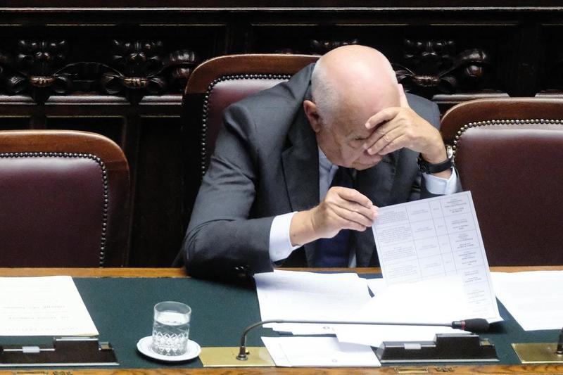 Almasri, maggioranza contro il procuratore Lo Voi: «Uso distorto del potere»