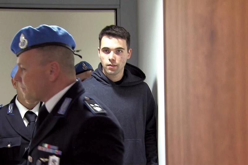 Furia social su Turetta: «Mostro, meriti il carcere fino alla morte»