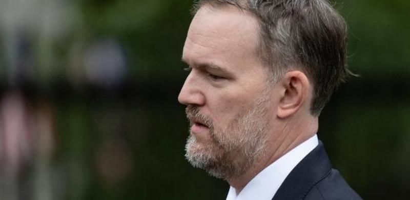 Auxiliar de Trump cita 'Estado de Direito' para justificar tarifa ao Brasil