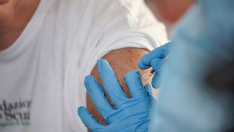 Vax day, sabato e domenica ospedali in campo: ancora posti disponibili