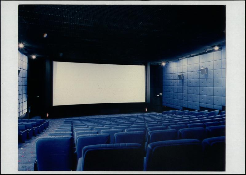 Σινεμά στην Ελλάδα-Ορατότης Μηδέν = ΚΝΕ…