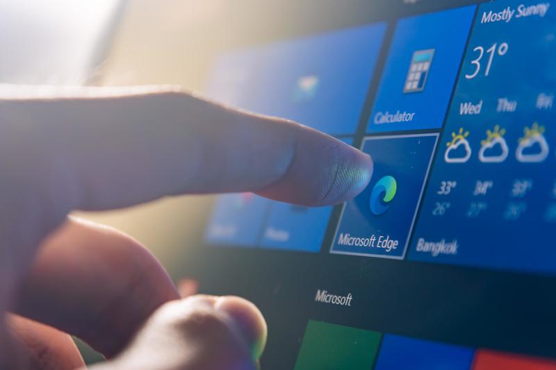 Cessa il supporto a Windows 10, a rischio molte società