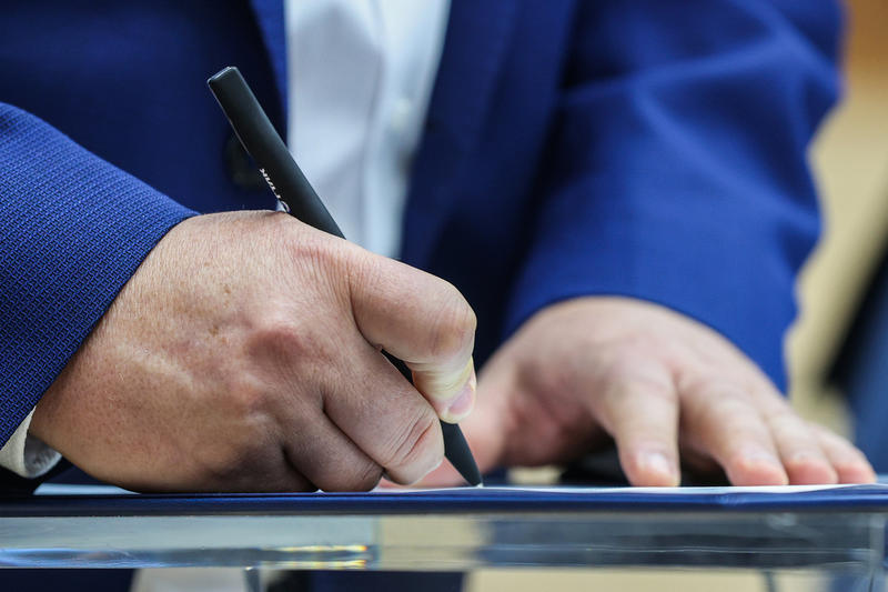 «Печатными буквами пишут сухие люди»: о чем говорит почерк юных убийц