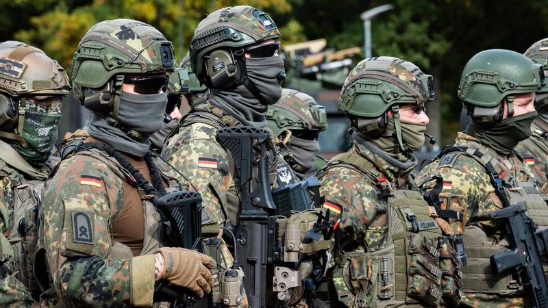 Streitthema Wehrdienst : Geh nicht über Los