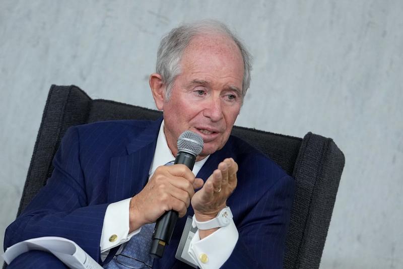 How the Trump Oligarchy Works: The Case of Stephen Schwarzman