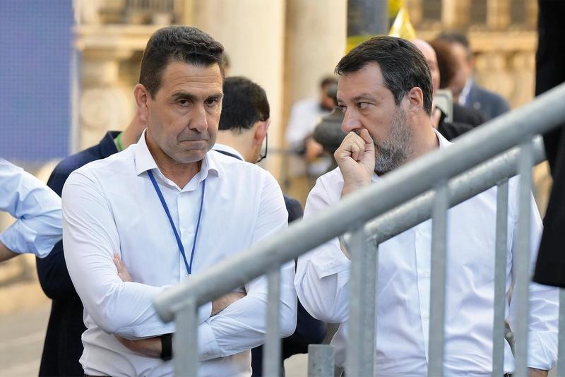 I “colonnelli” alzano il pressing su Salvini: convocato il Consiglio Federale leghista