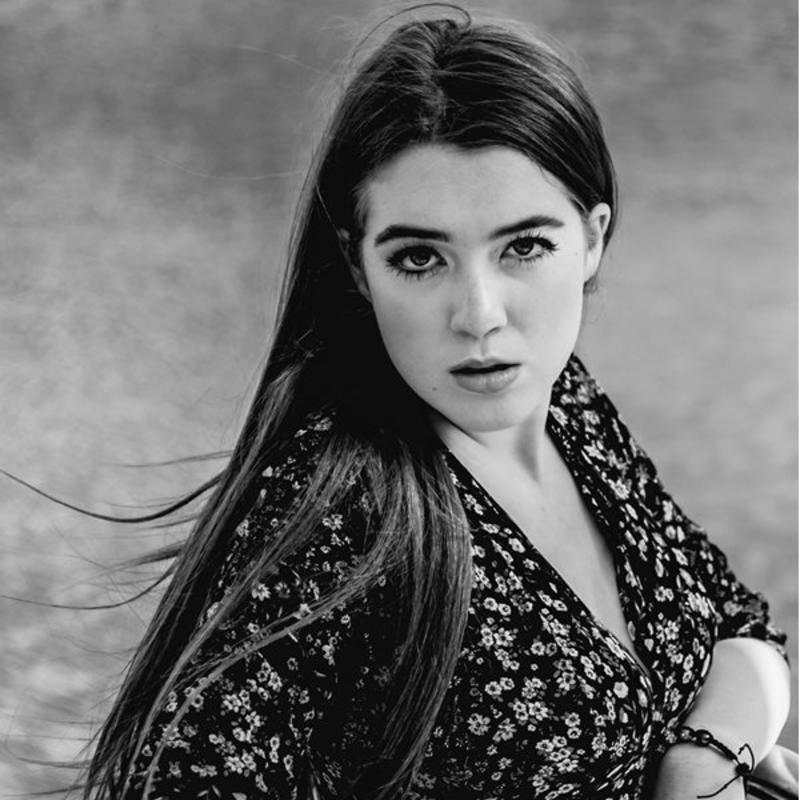 Българката от  Българката от