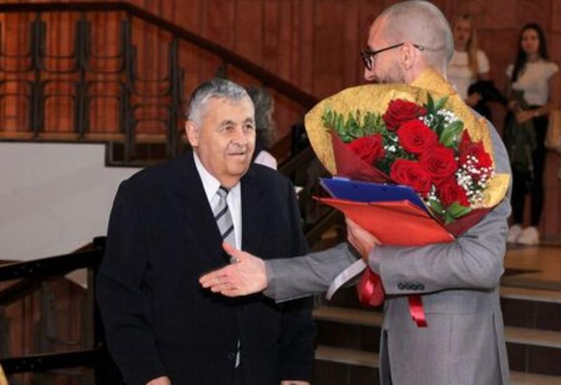 Архитектът на висшето образование в Бургас доц. Николай Ралев е предложен за почетен гражданин