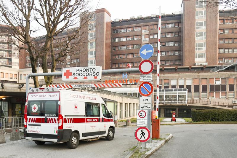 Valcamonica in lutto, la professoressa Monica Ducoli morta un mese dopo la caduta in montagna