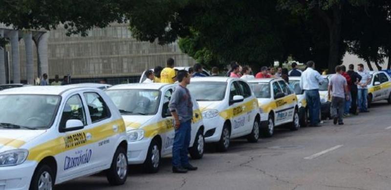 Mudanças na CNH: autoescolas veem alunos sumirem antes mesmo de nova lei