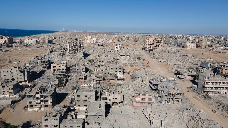 As dust settles in Gaza City amid truce, residents return to razed homes